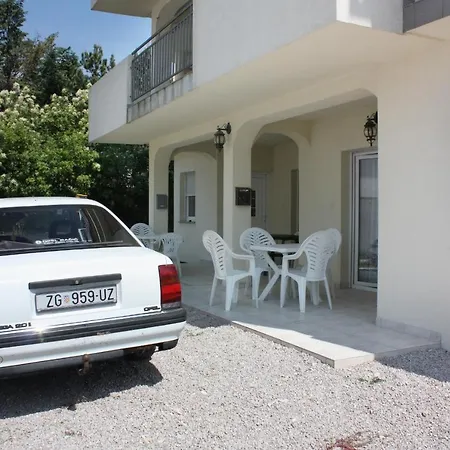 Guest house And With Parking Space Sveti Vid, Krk - 5323 Sveti Vid-Miholjice
