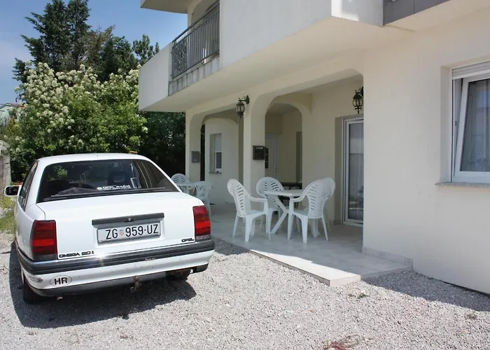 Guest house And With Parking Space Sveti Vid, Krk - 5323 Sveti Vid-Miholjice